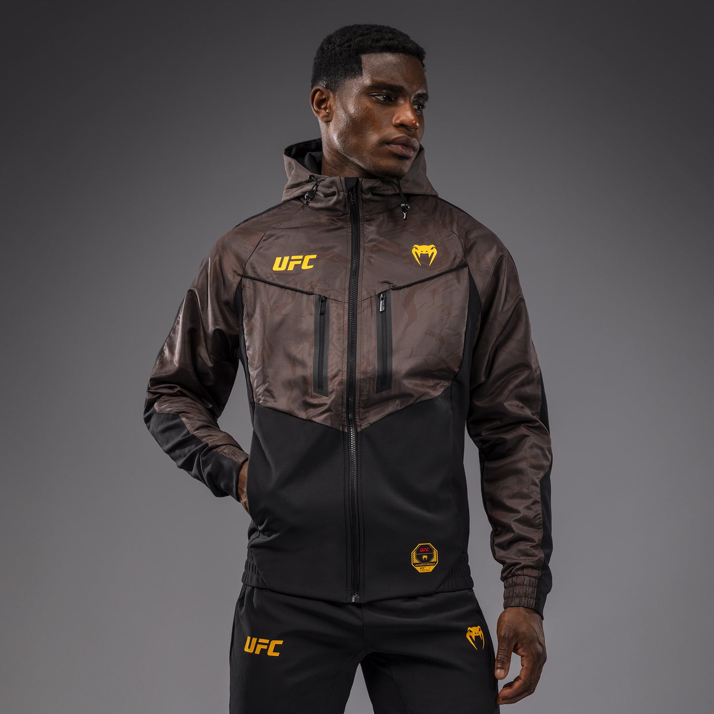 UFC Fusion by Venum Fight Week Herren Zip Hoodie - Erdiges Braun
