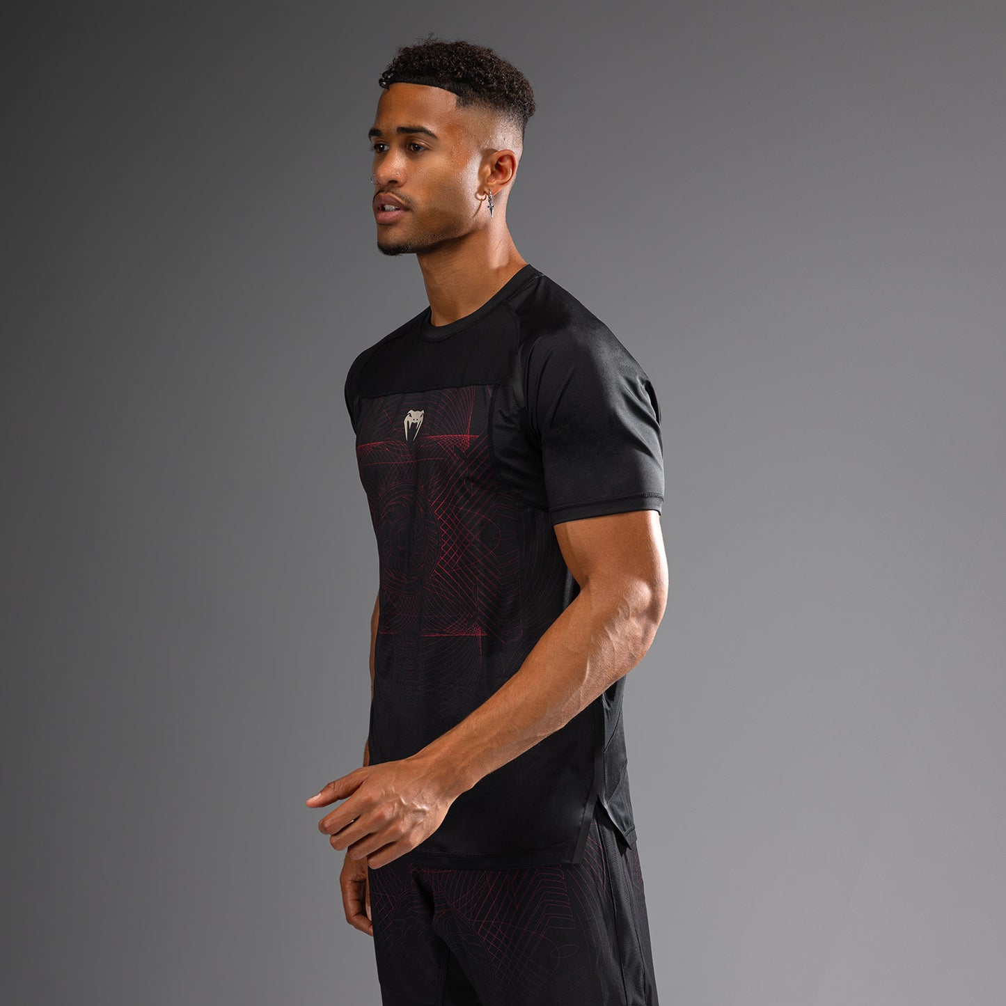 Venum G-Fit Air Herren Dry-Tech T-Shirt - Tiefschwarz / Feuerrot
