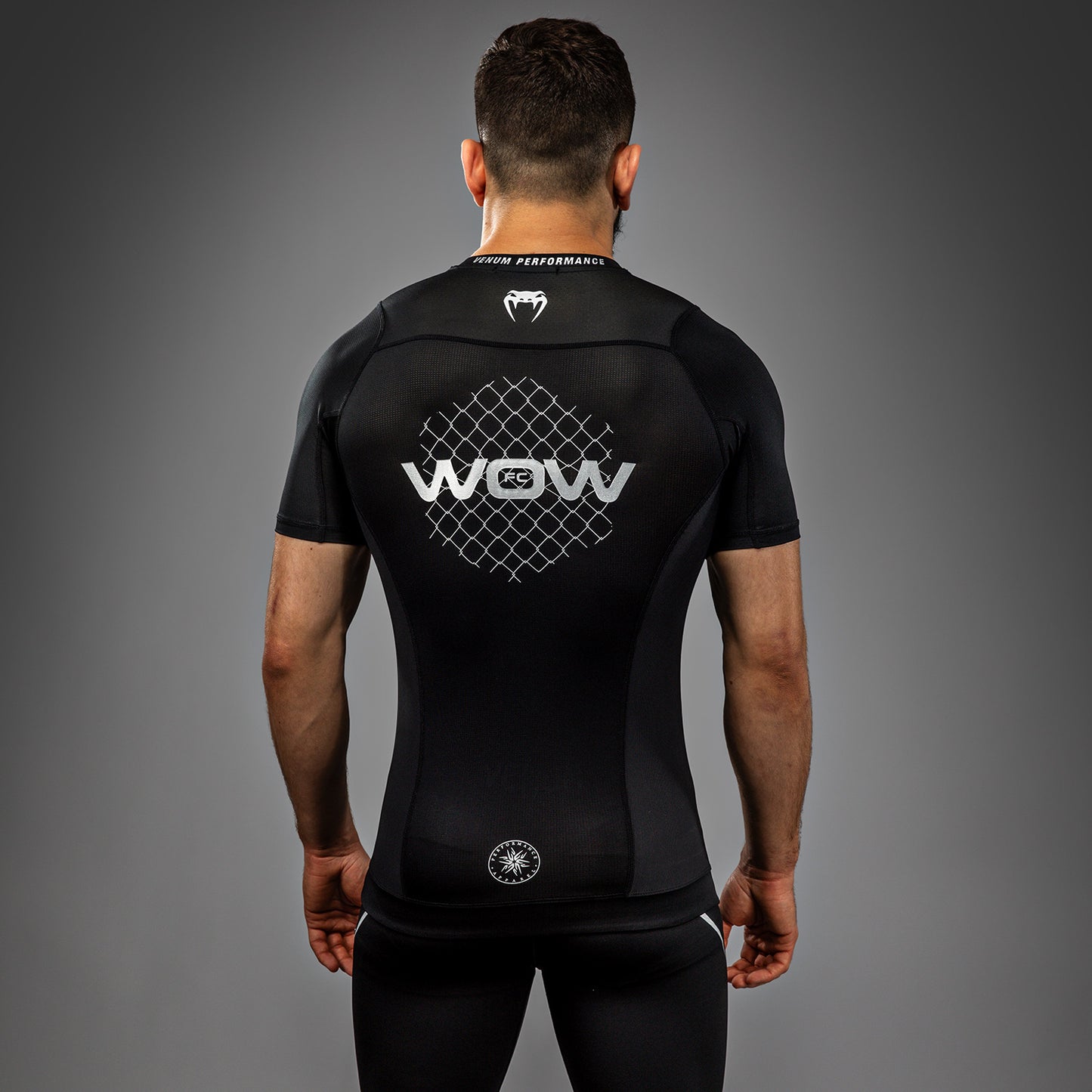 Venum x WOW FC Kurzarm Rashguard - Schwarz/ Grau