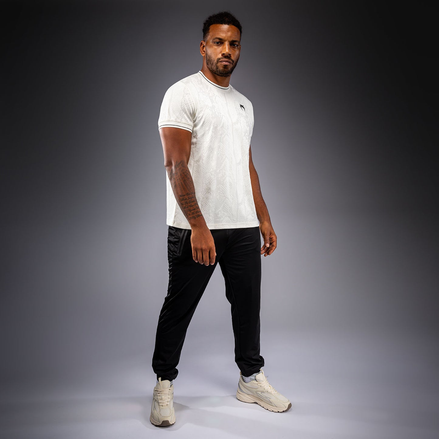 Venum Aegis Dry-Tech-T-Shirt – Cremeweiß