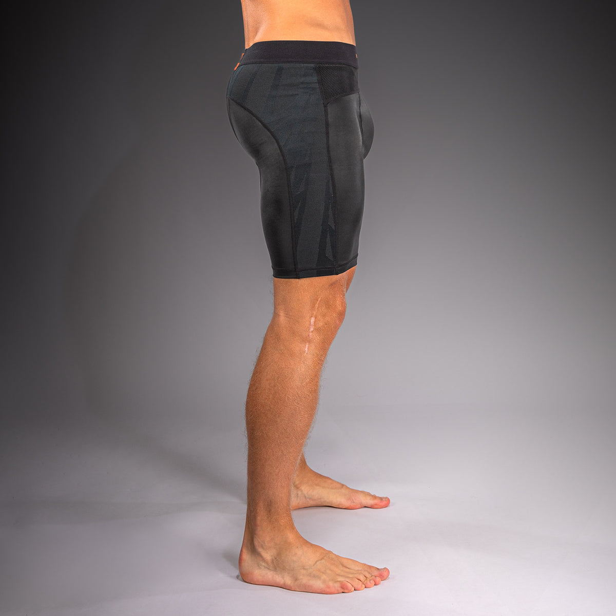 Venum G-Fit Revolution Vale-Tudo-Shorts - Schwarz/Kupfer