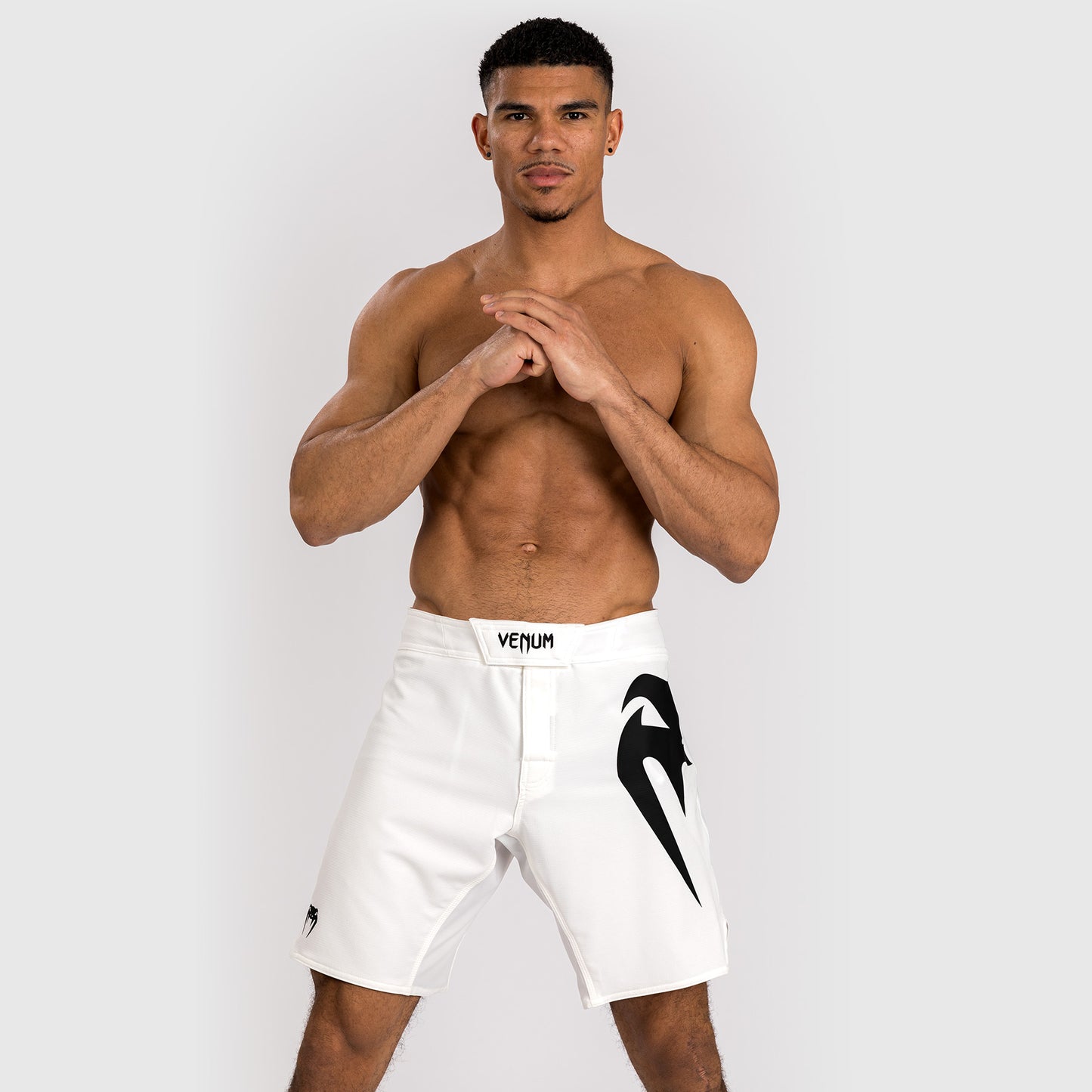 Venum Light 5.0 Fight Shorts - Weiß/Schwarz