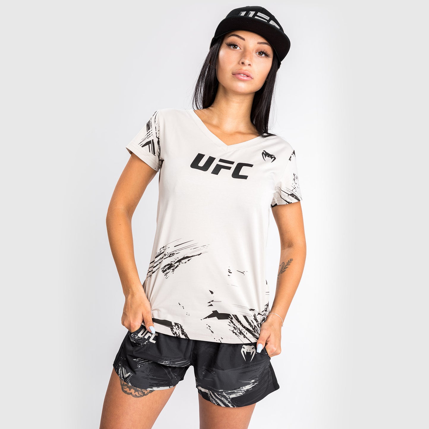 UFC Venum Authentic Fight Week 2.0 T-Shirt – Für Frauen – Sand