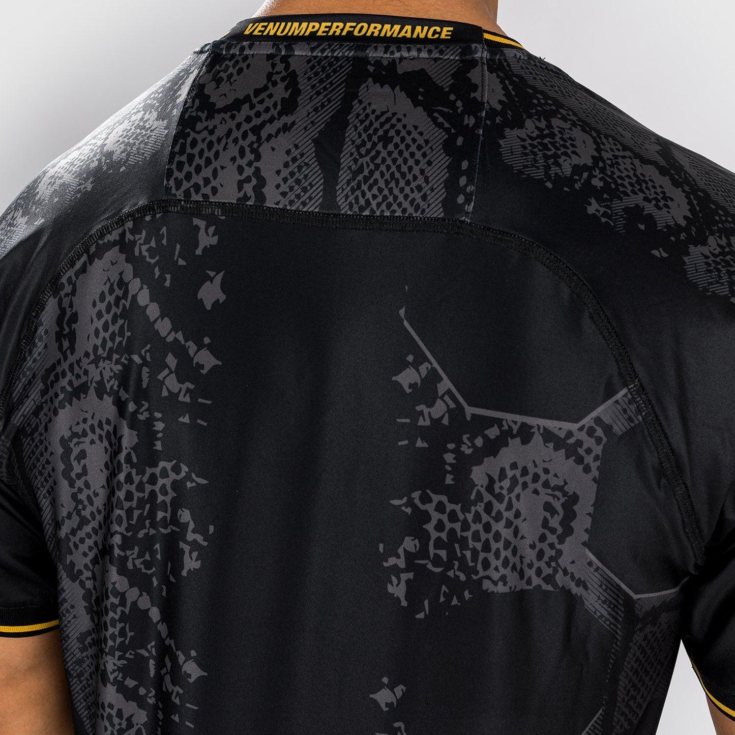 UFC Adrenaline von Venum personalisierte authentic Fight Night Männer Walkout Jersey - Champion