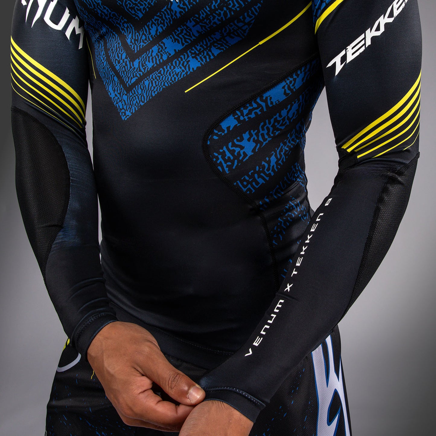Venum x TEKKEN 8 Langarm Rashguard - King - Schwarz/Gelb