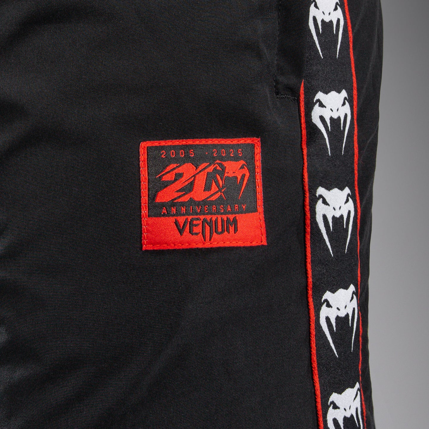 Venum 20th Anniversary Jogginghose - Schwarz/Rot