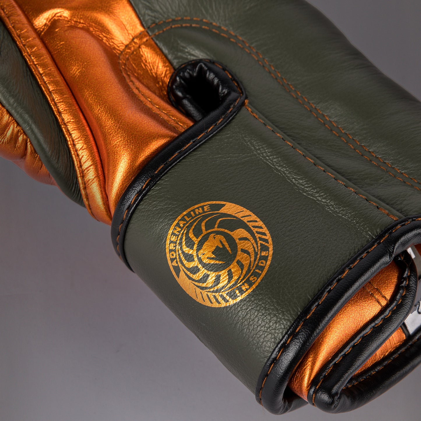Venum Giant 3.0  Boxhandschuhe - Khaki/Bronze - Spezialausgabe