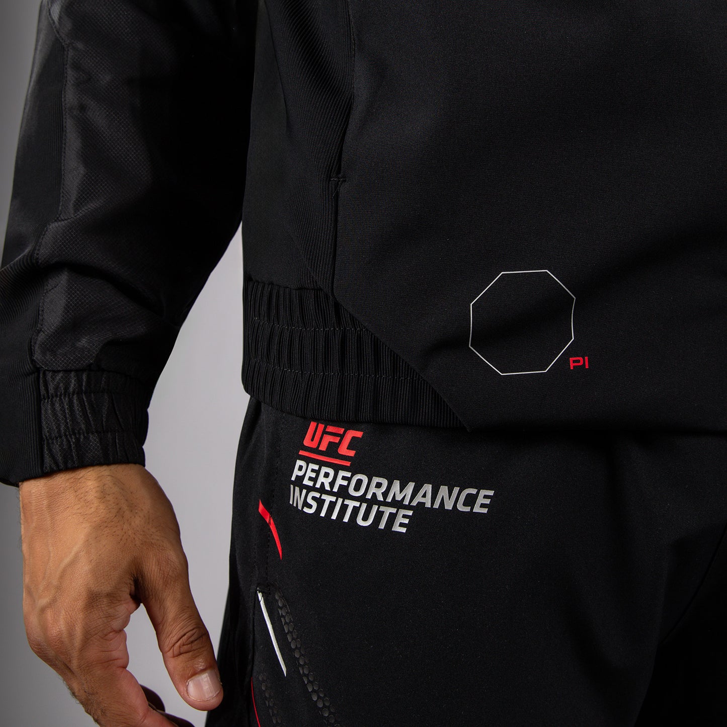 Venum UFC PI 3.0 Trainingsjacke – Schwarz