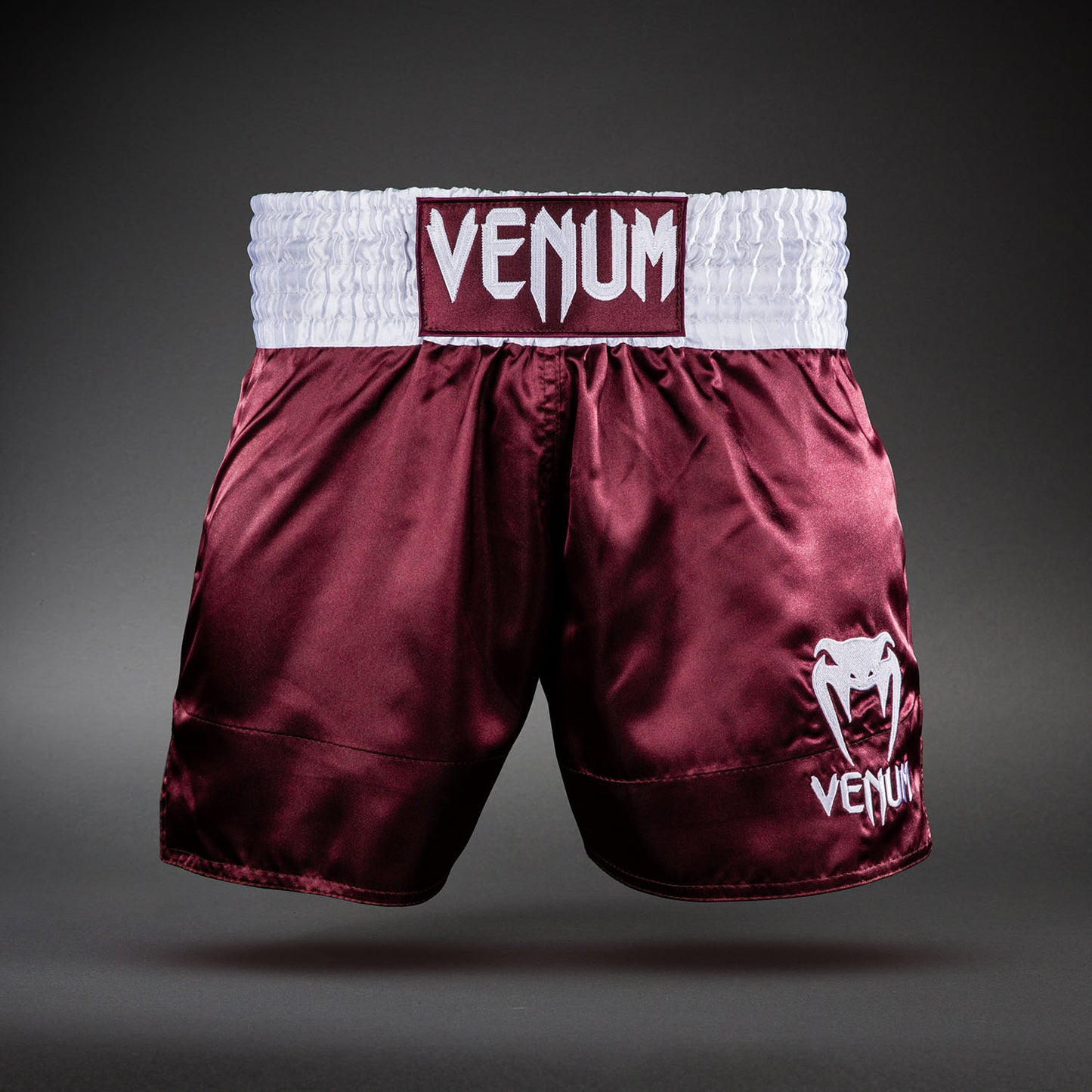 Venum Classic Muay-Thai-Shorts – Burgunder