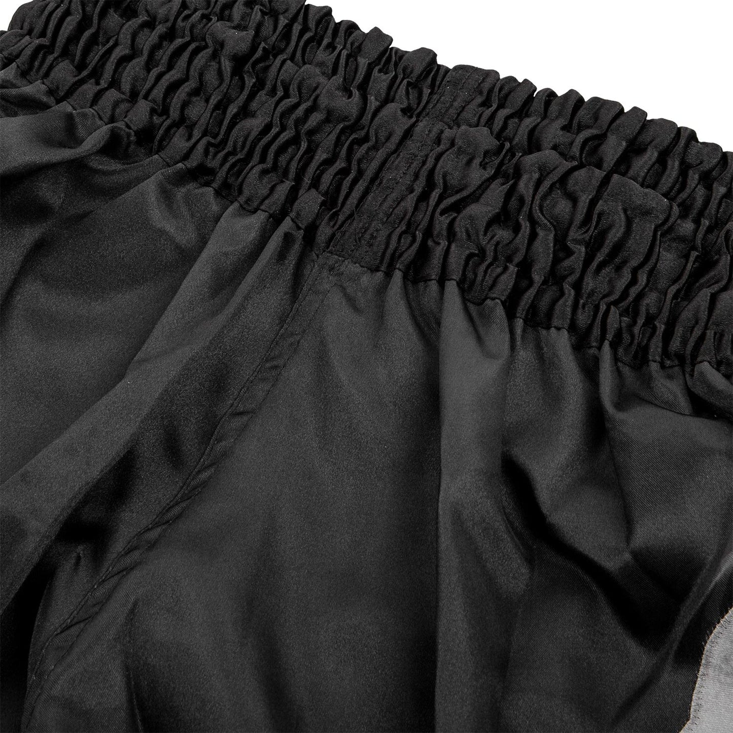 Venum Gladiator 3.0 Muay Thai Shorts - Schwarz/Weiß