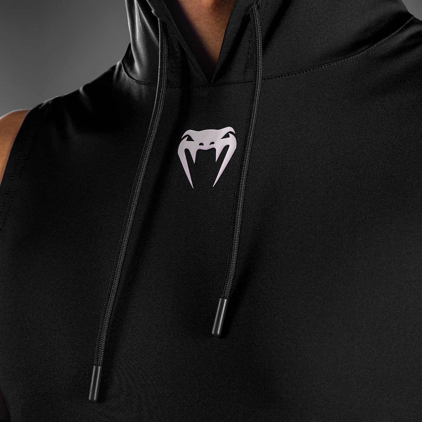 Venum Elite Ärmelloser Dry Tech Hoodie - Schwarz