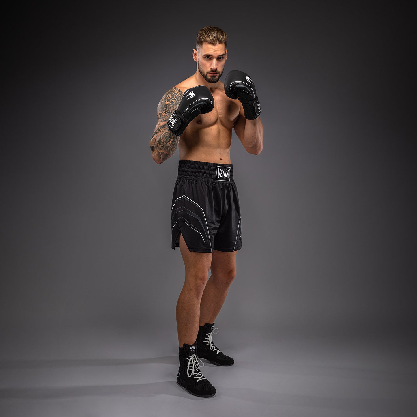 Venum Streamline Boxshorts – Schwarz/Weiß