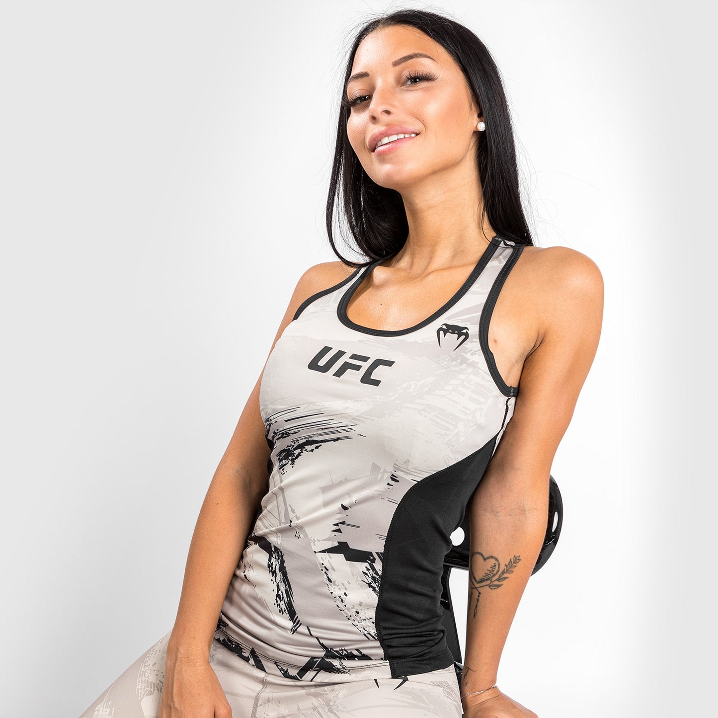 UFC Venum Authentic Fight Week 2.0 Dry-Tech Tank Top – Für Frauen – Sand