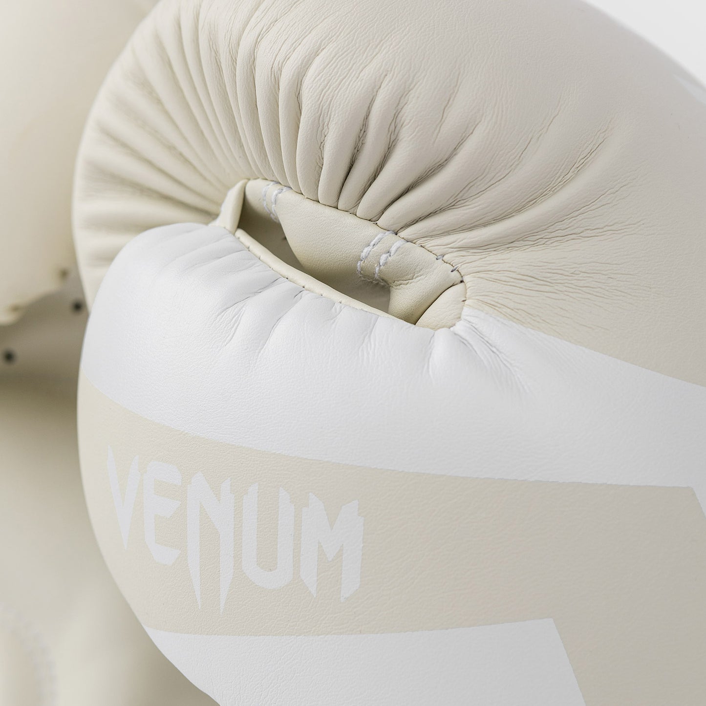 Venum Elite Boxhandschuhe - Weiß/Elfenbein