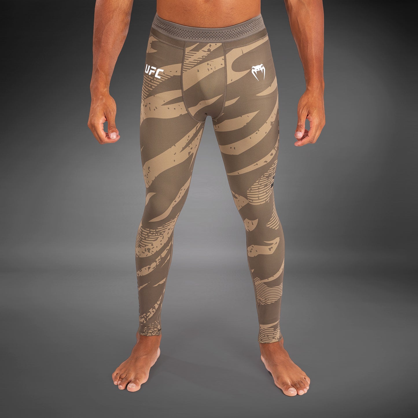 UFC Adrenaline by Venum Fight Week Performance Herren-Tight - Desert Camo