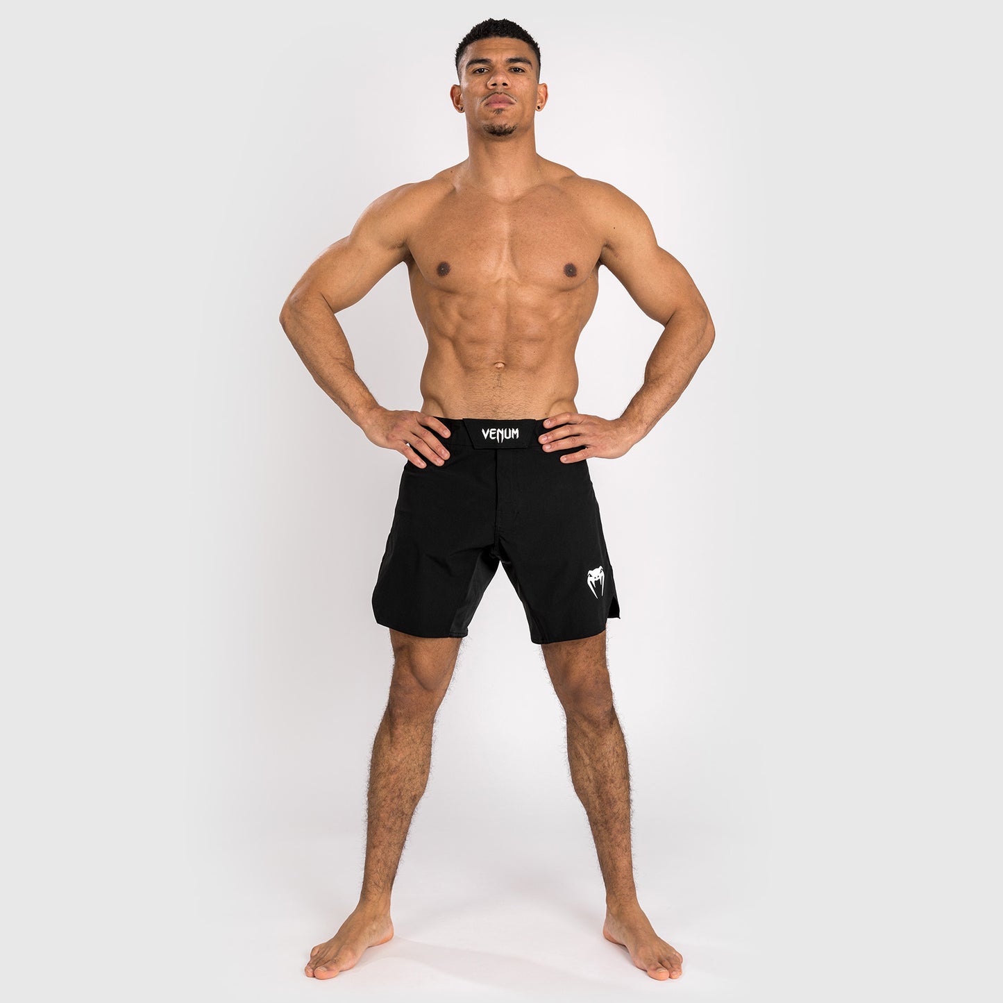 Venum Contender Fight Shorts für Männer - Schwarz/Weiß