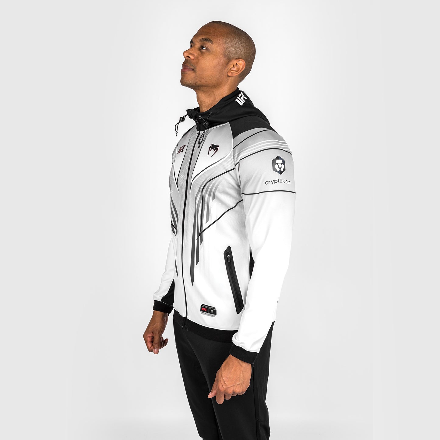 UFC Venum personalisierte authentische Fight Night 2.0 Männer Walkout Hoodie - weiß