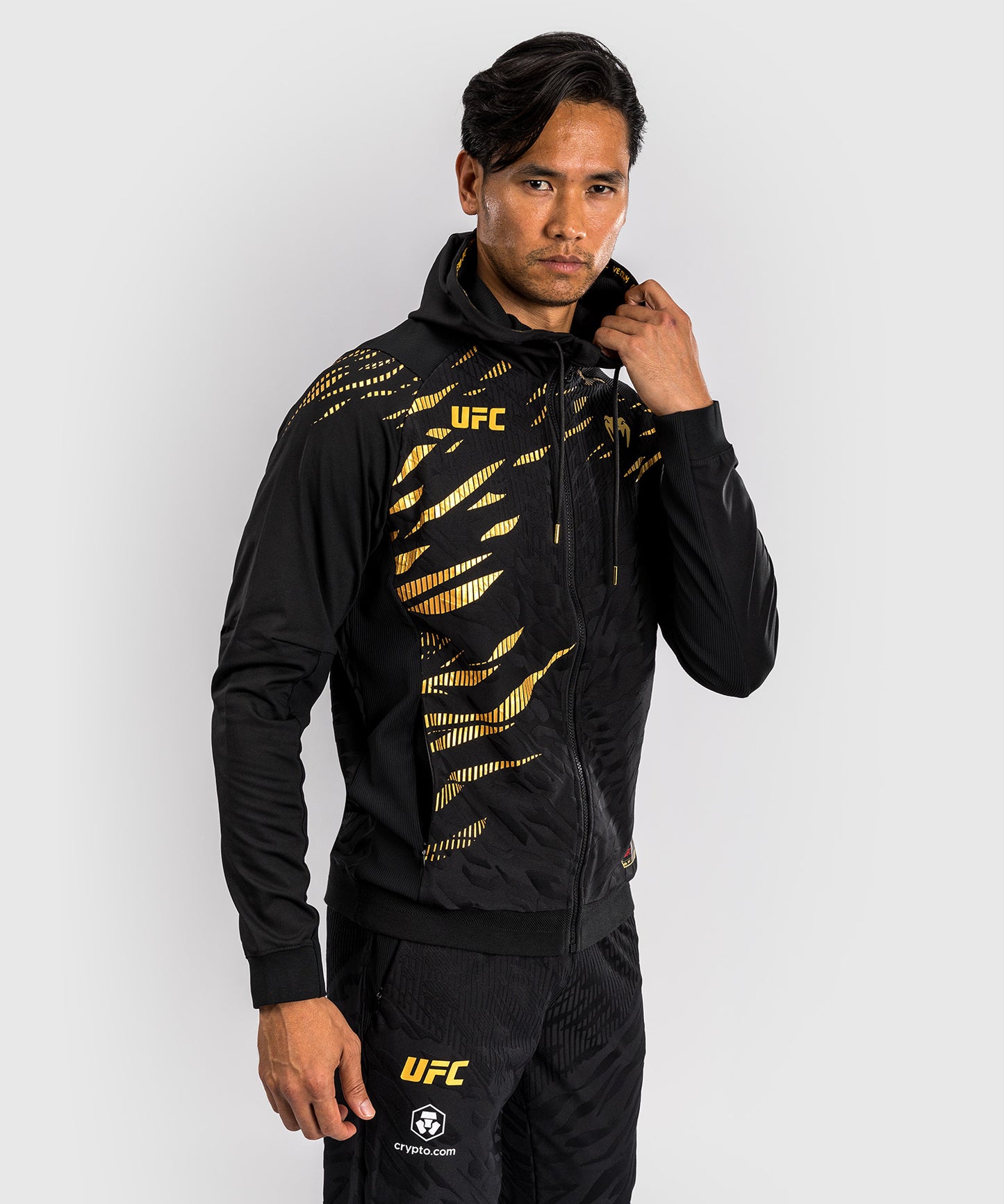 UFC Fusion by Venum Authentic Fight Night Herren Walkout Hoodie - Champion