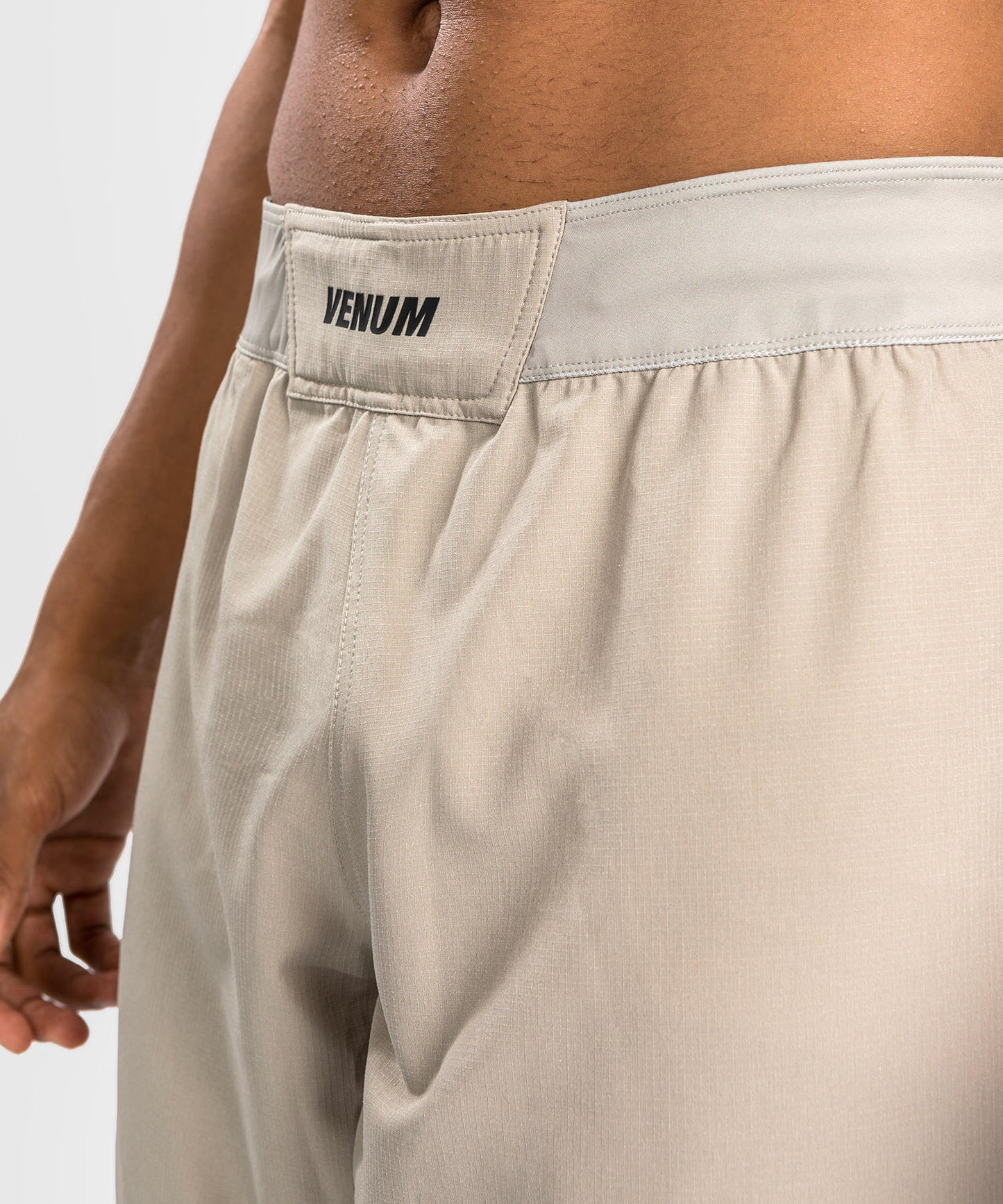 Venum G-Fit Air Fightshort – Sand