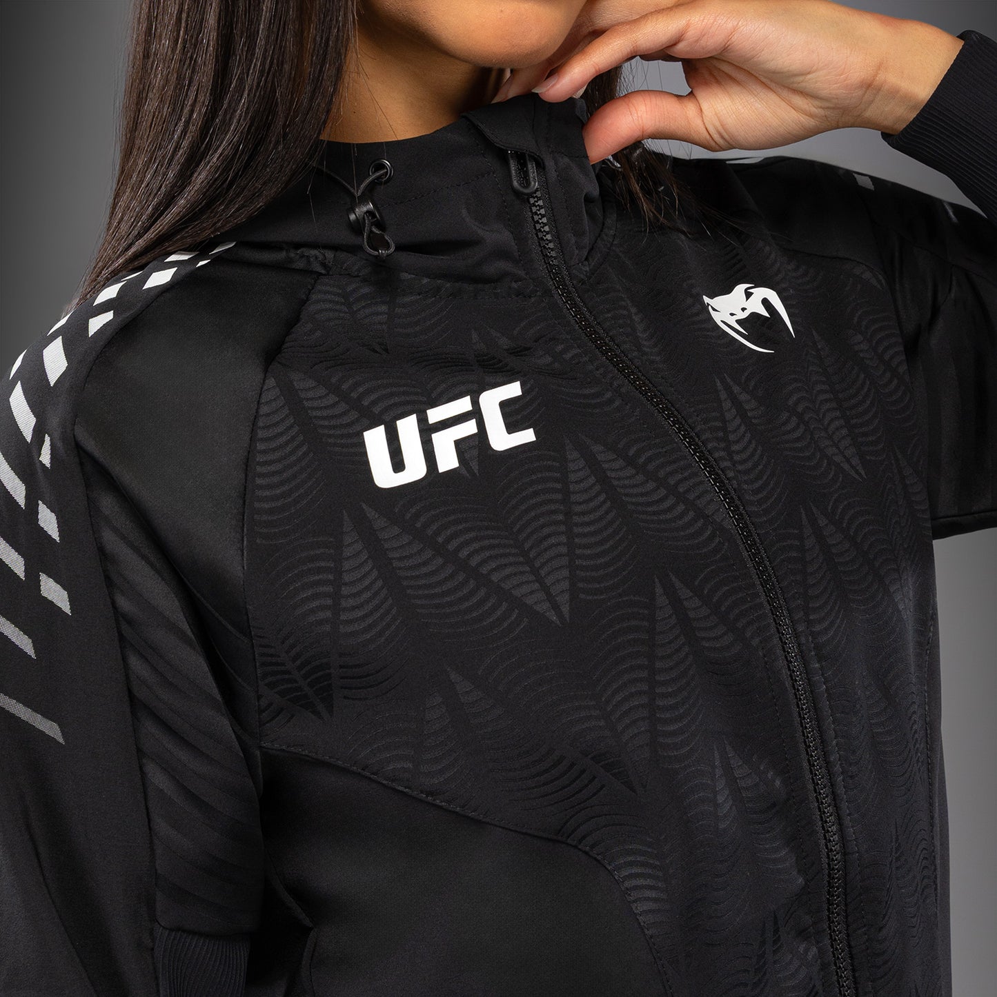 UFC Zenith by Venum Authentic Fight Night Kapuzenjacke Damen Personalisiert - Schwarz