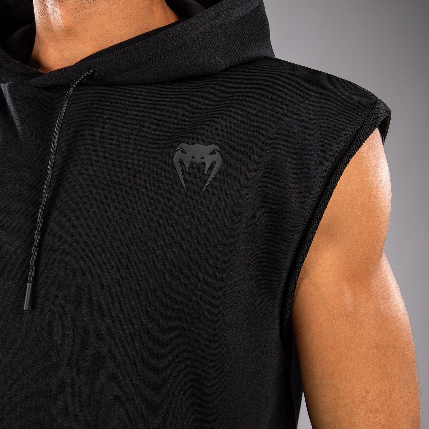 Venum Divide Ärmelloser Kapuzenpullover - Schwarz