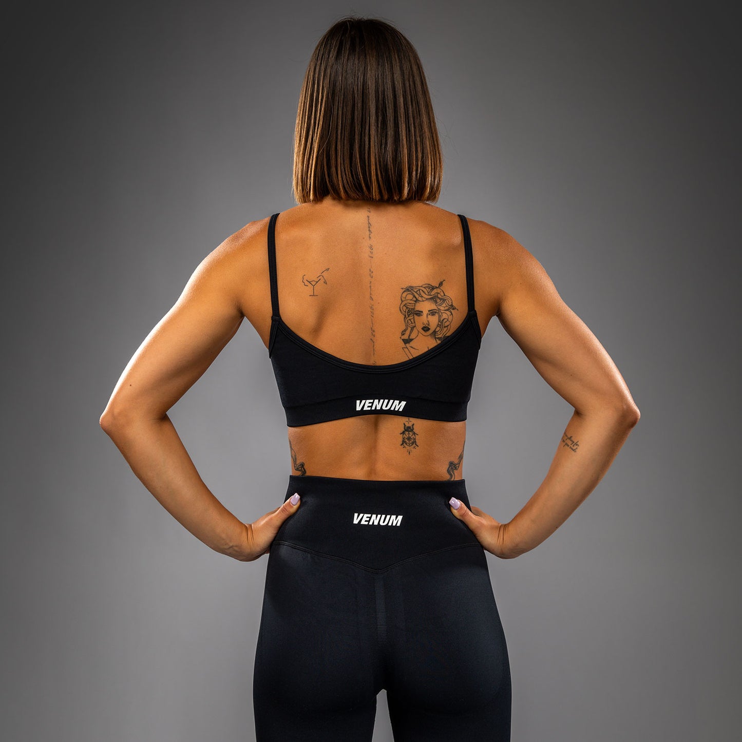 Venum Sculpt Women’s Sport-BH – Schwarz/Weiß