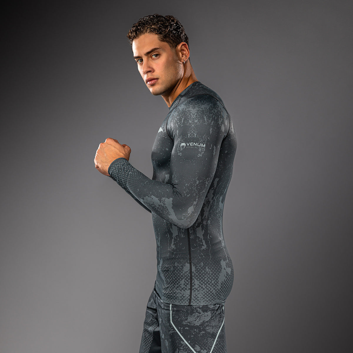 Venum x Batman Langarm-Rashguard - Schwarz/Grau/Rot