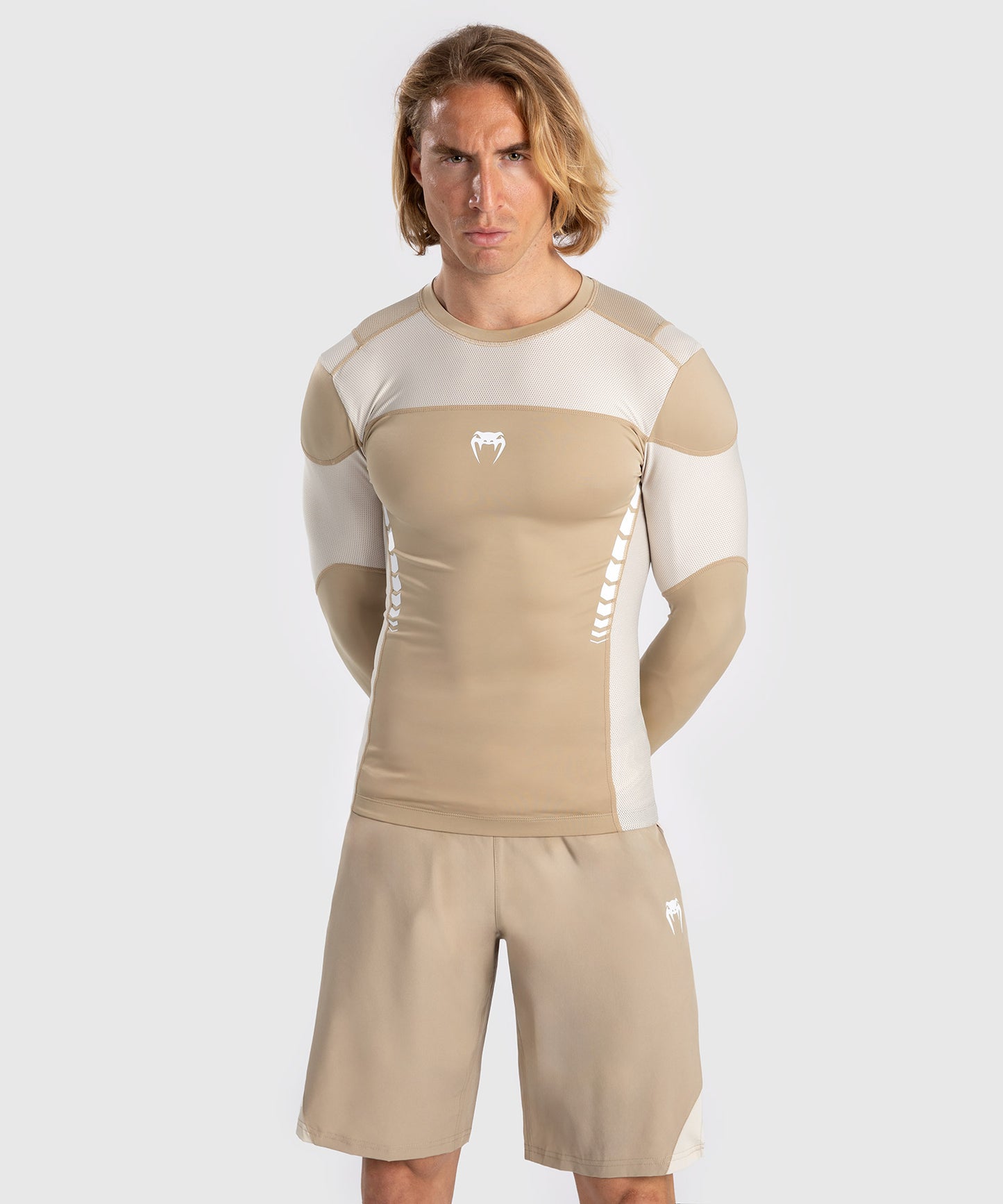 Venum Tempest Herren Langarm Rashguard - Beige/Sand