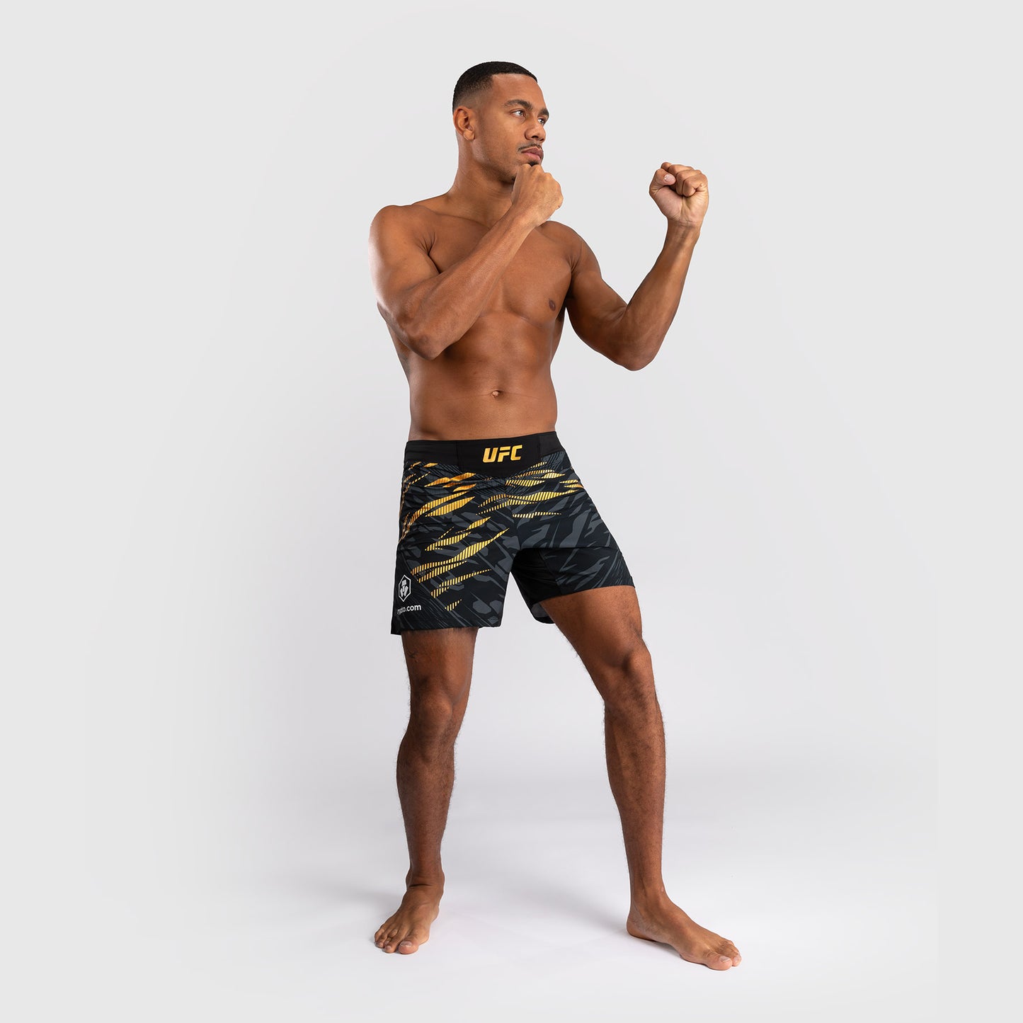 UFC Fusion by Venum Personalized Authentic Fight Night Herren Fight Short - Short Fit - Champion