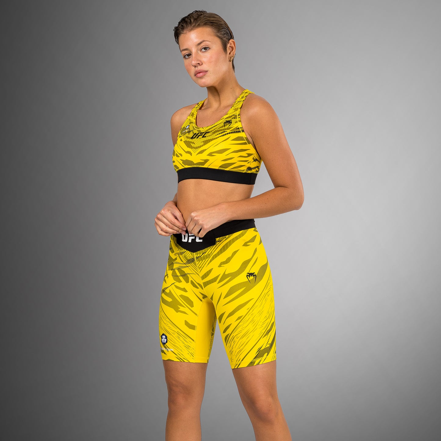 UFC Fusion by Venum Authentic Fight Night Damen Vale Tudo Short - Long Fit - Gelb