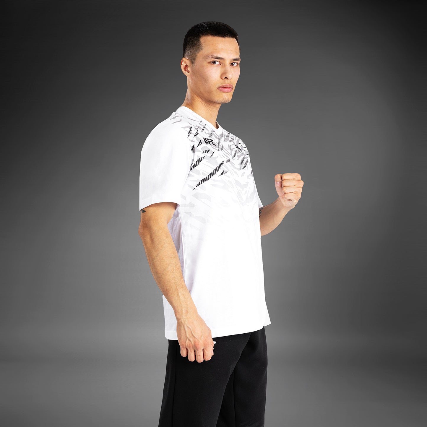 UFC Fusion by Venum Replica Herren Kurzarm T-Shirt - Weiß