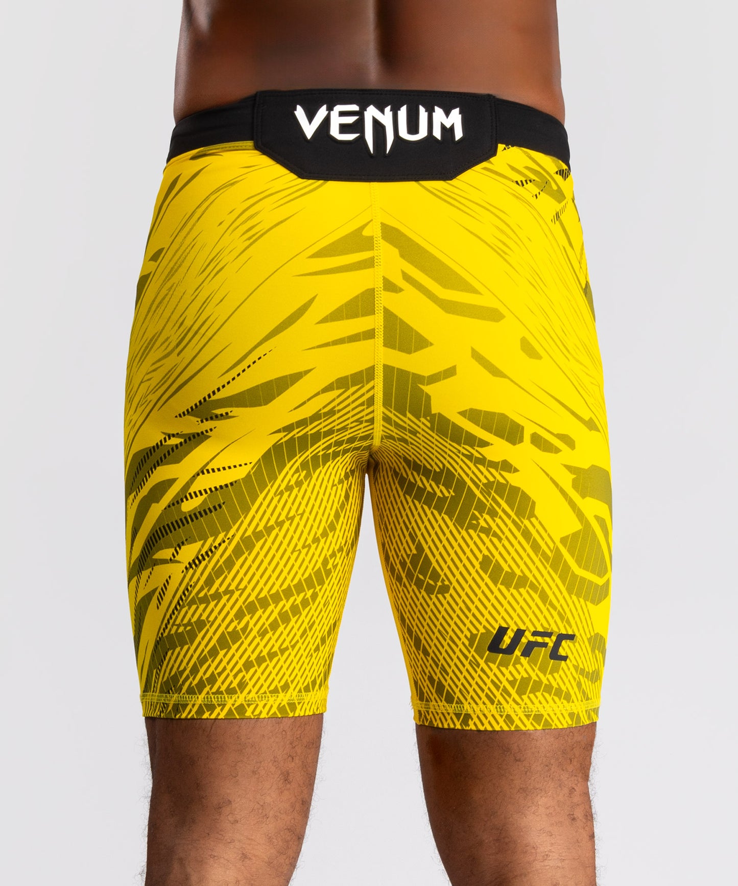 UFC Fusion by Venum Personalized Authentic Fight Night Herren Vale Tudo Short - Gelb