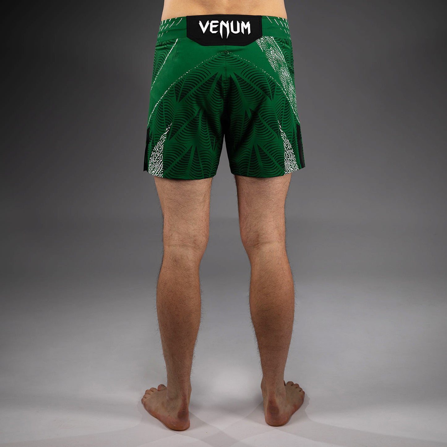 UFC Zenith by Venum Authentic Fight Night Kurze Passform Fight Short Herren Personalisiert - Grün