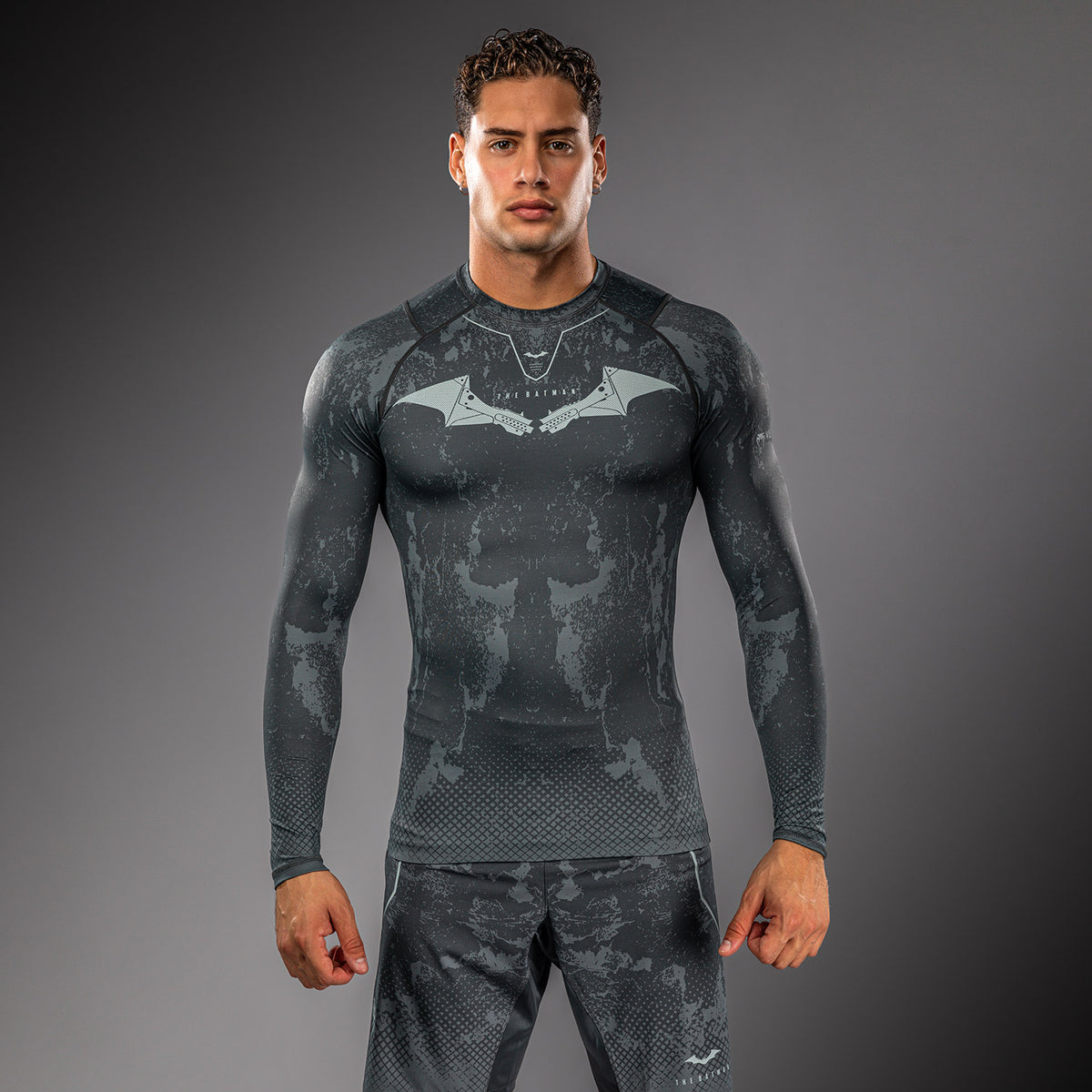 Venum x Batman Langarm-Rashguard - Schwarz/Grau/Rot