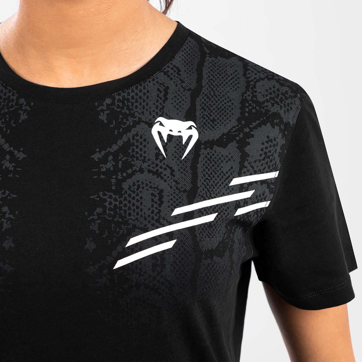 UFC Adrenaline by Venum Replica Kurzärmeliges Damen-T-Shirt - Schwarz