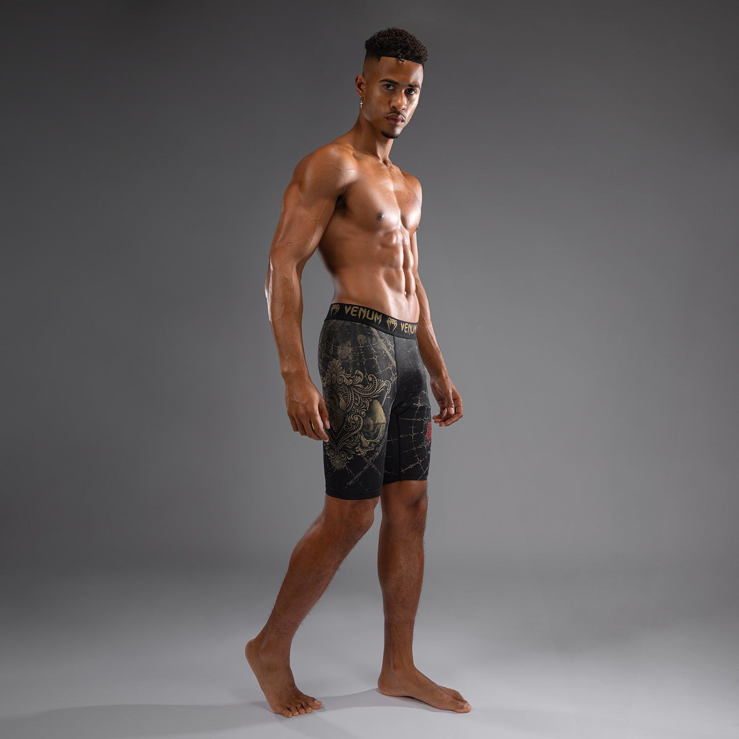 Venum Santa Muerte 5.0 Herren Vale Tudo Shorts - Tiefes Schwarz/Gold