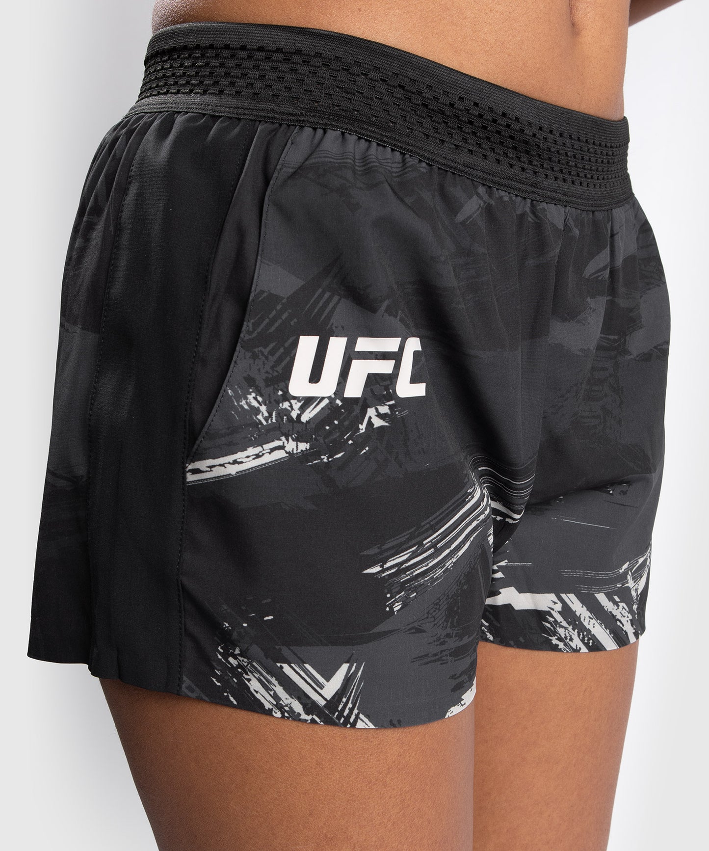 UFC Venum Authentic Fight Week 2.0 Trainingsshorts – Für Frauen –  Schwarz/Sand