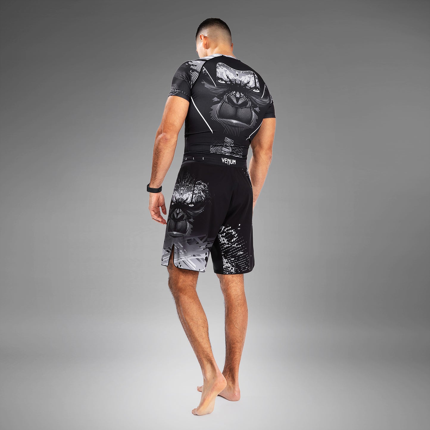 Venum Gorilla Jungle Kampfshorts - Schwarz/Weiß