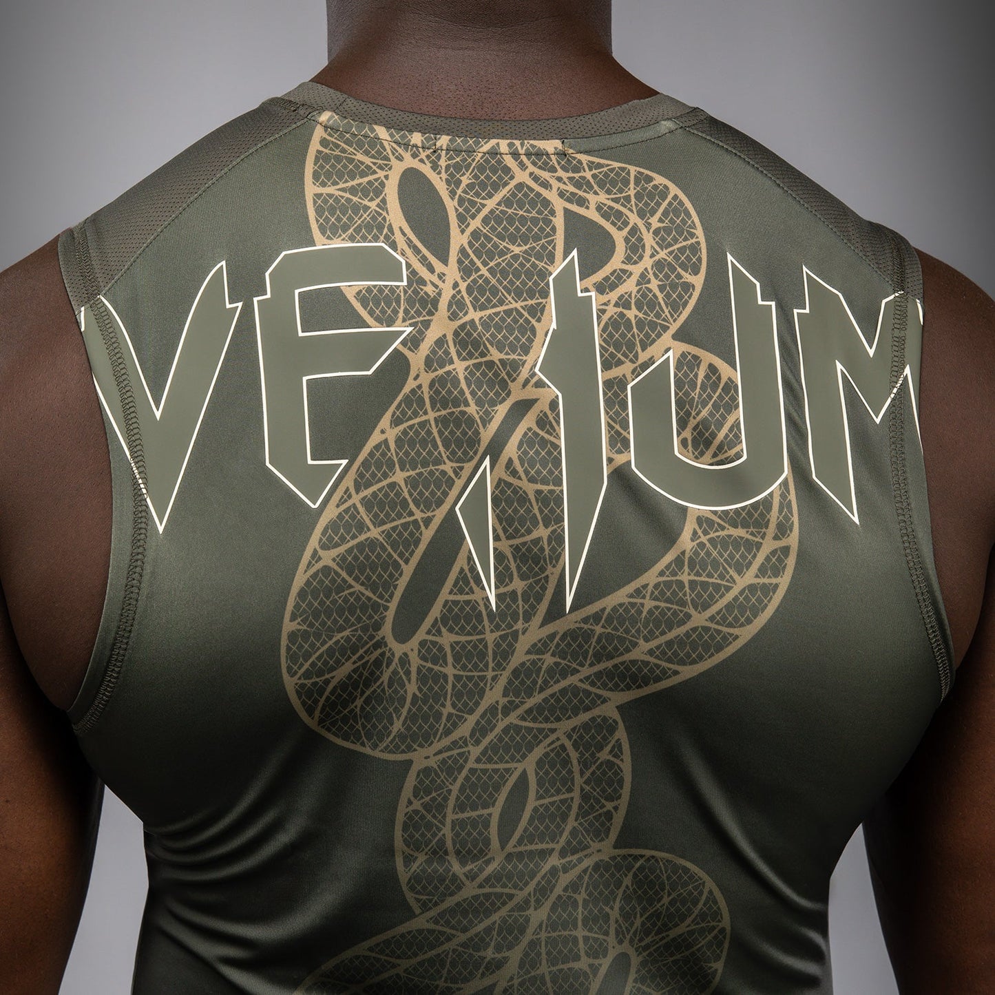 Venum Serpenti Ärmelloses Rashguard – Khaki/Bronze/Ivory