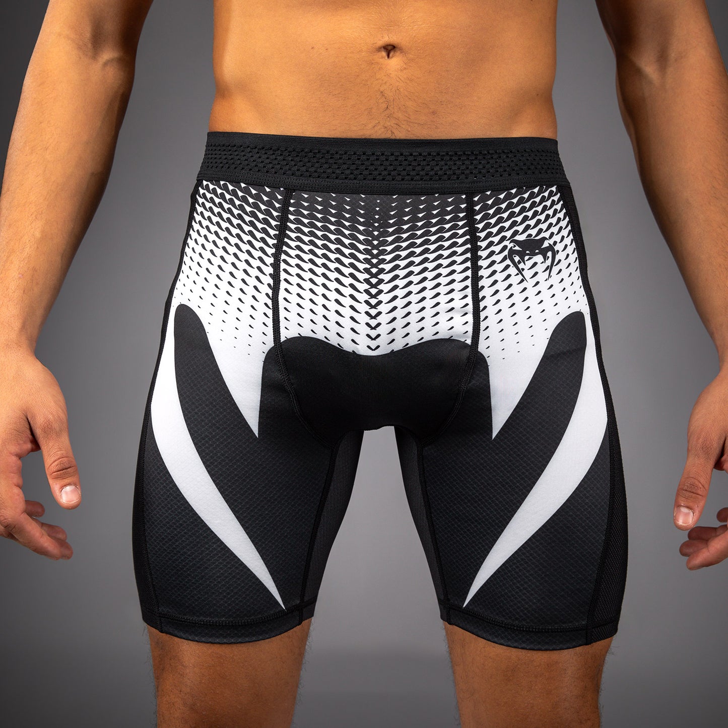 Venum No Gi Vale Tudo Shorts - Schwarz/Weiß