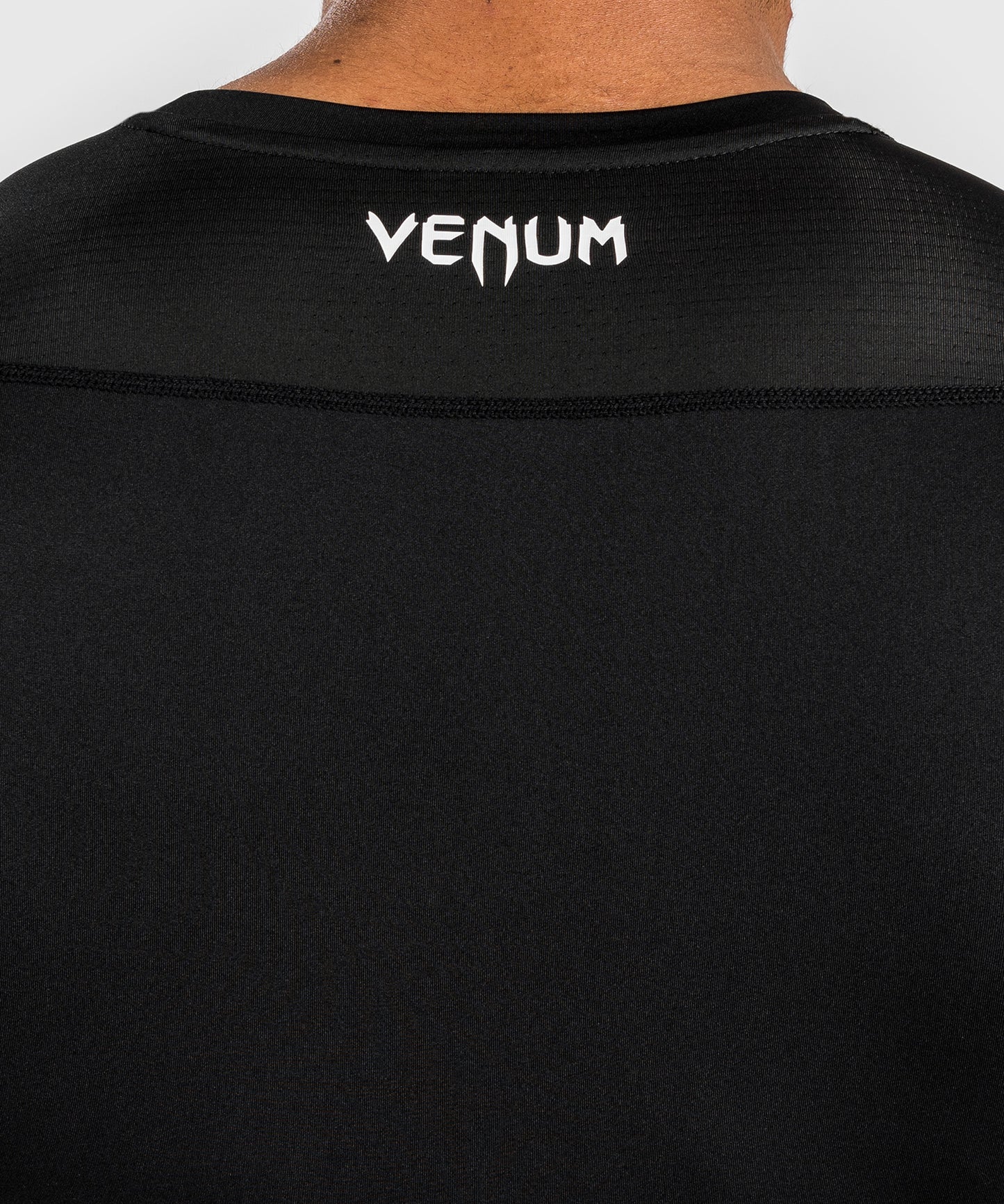Venum Attack Herren Kurzarm Rashguard - Schwarz/Grau