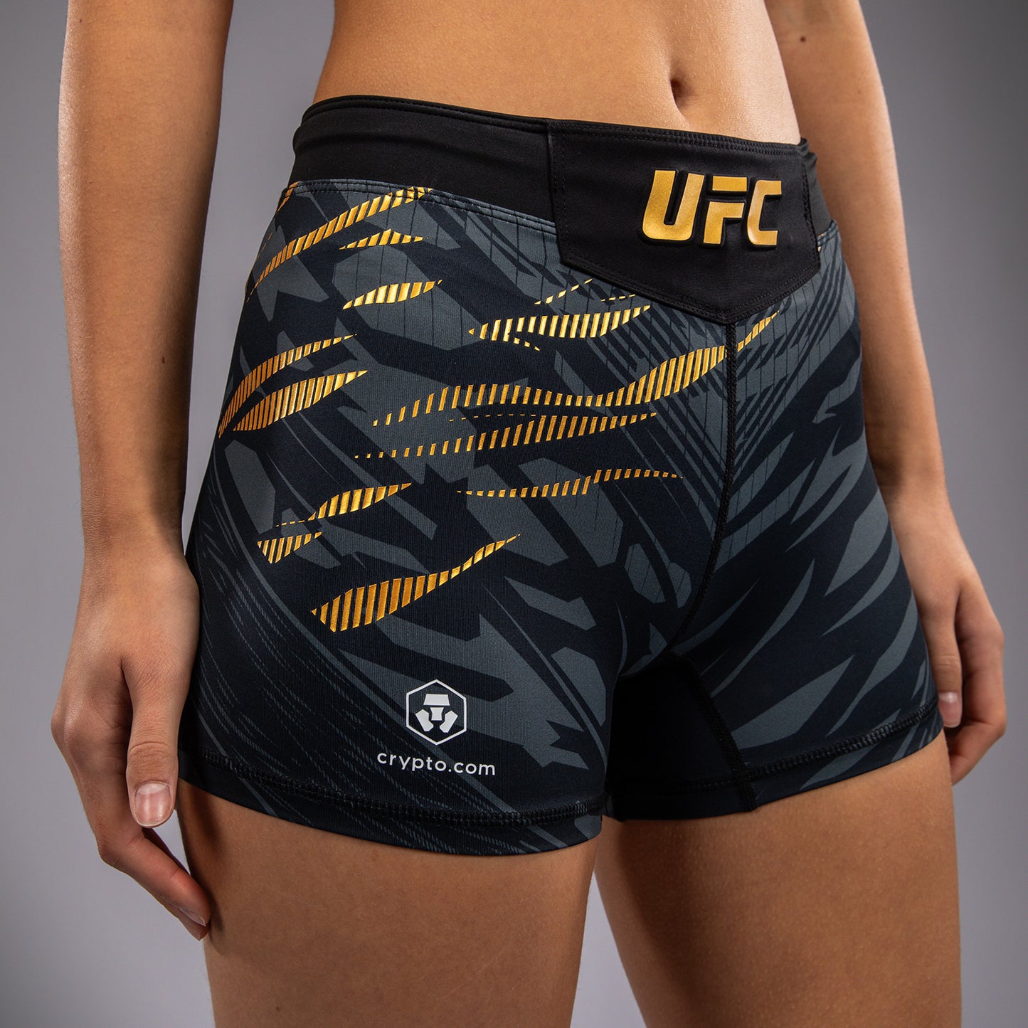 UFC Fusion by Venum Authentic Fight Night Damen Vale Tudo Short - Short Fit - Champion