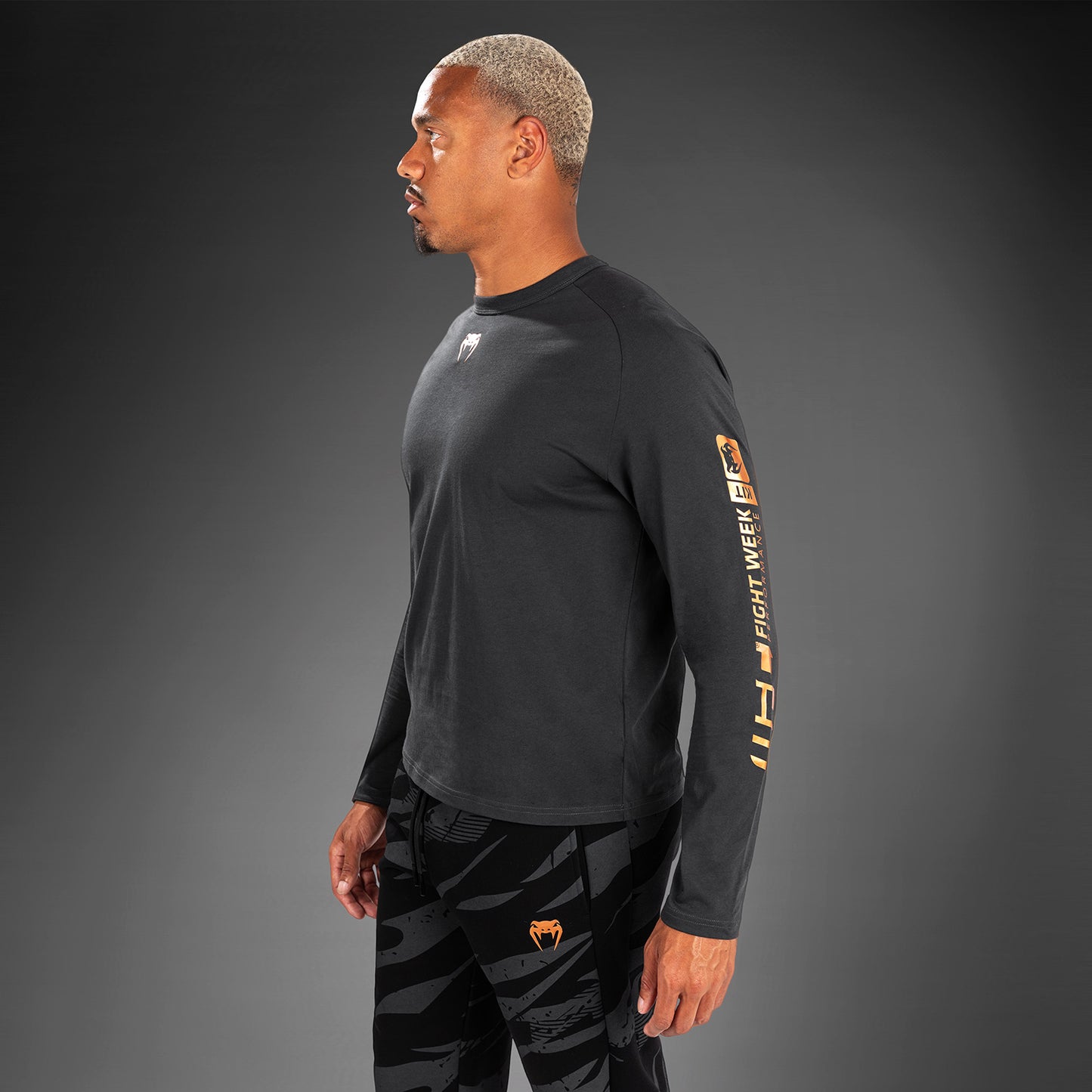 UFC Adrenaline by Venum Fight Week Herren Langarm T-Shirt - Charcoal Grey