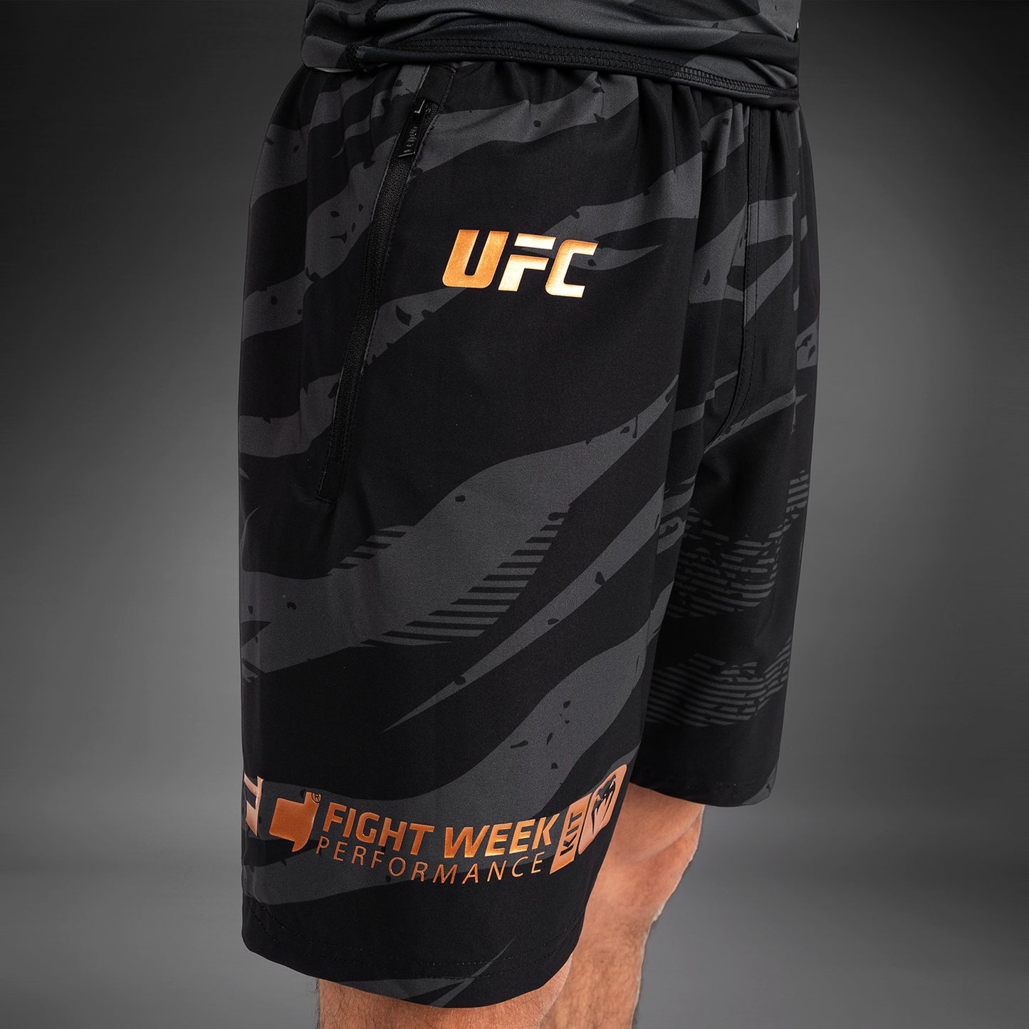 UFC Adrenaline by Venum Fight Week Performance Shorts Für Männer - Urban Camo