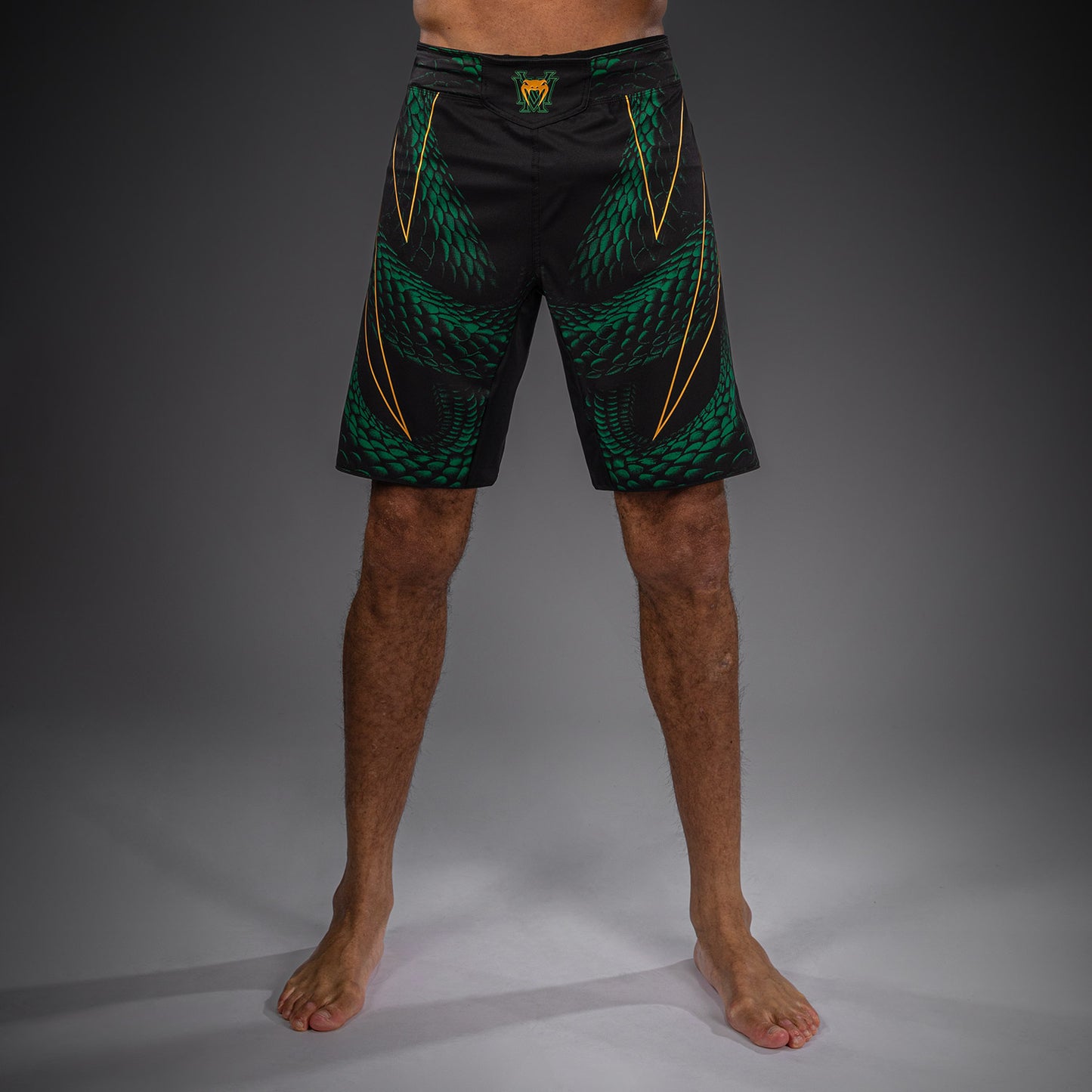 Venum Matupa Fightshorts - Schwarz/Grün/Gold