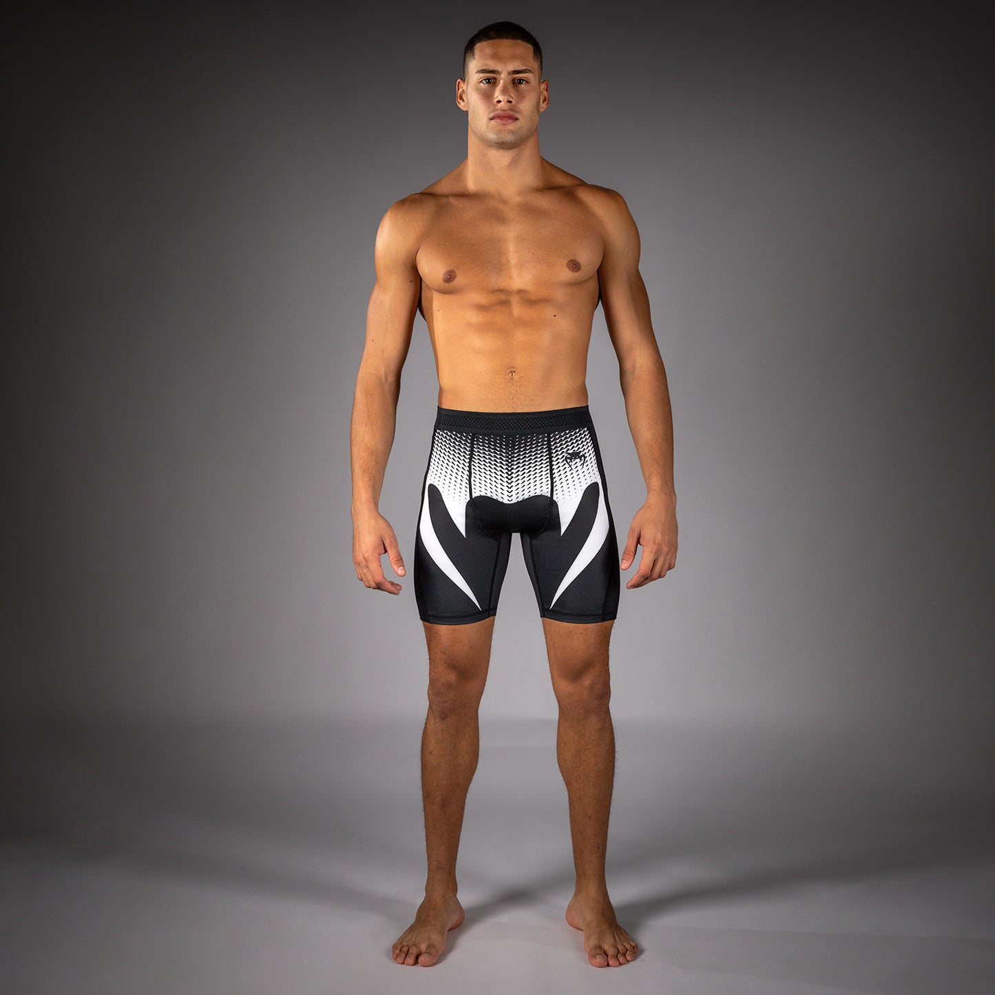 Venum No Gi Vale Tudo Shorts - Schwarz/Weiß