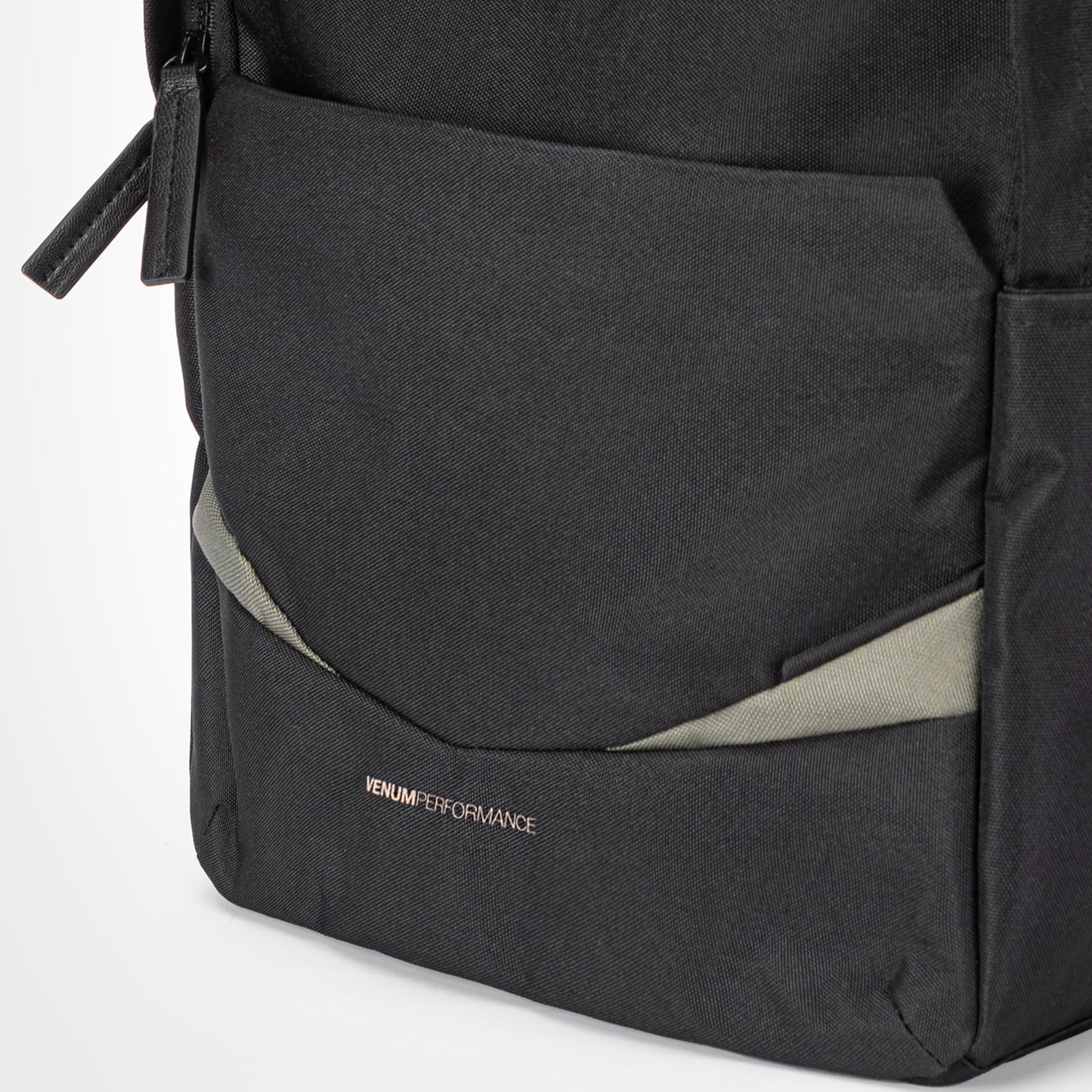 Venum Evo 2 Light Rucksack (20-25L) – Schwarz/Khaki