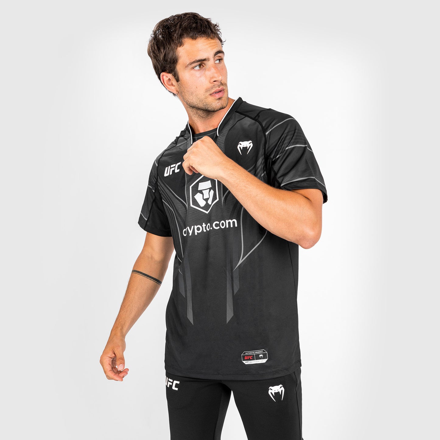 UFC Venum Authentic Fight Night 2.0 Männer Walkout Jersey - schwarz