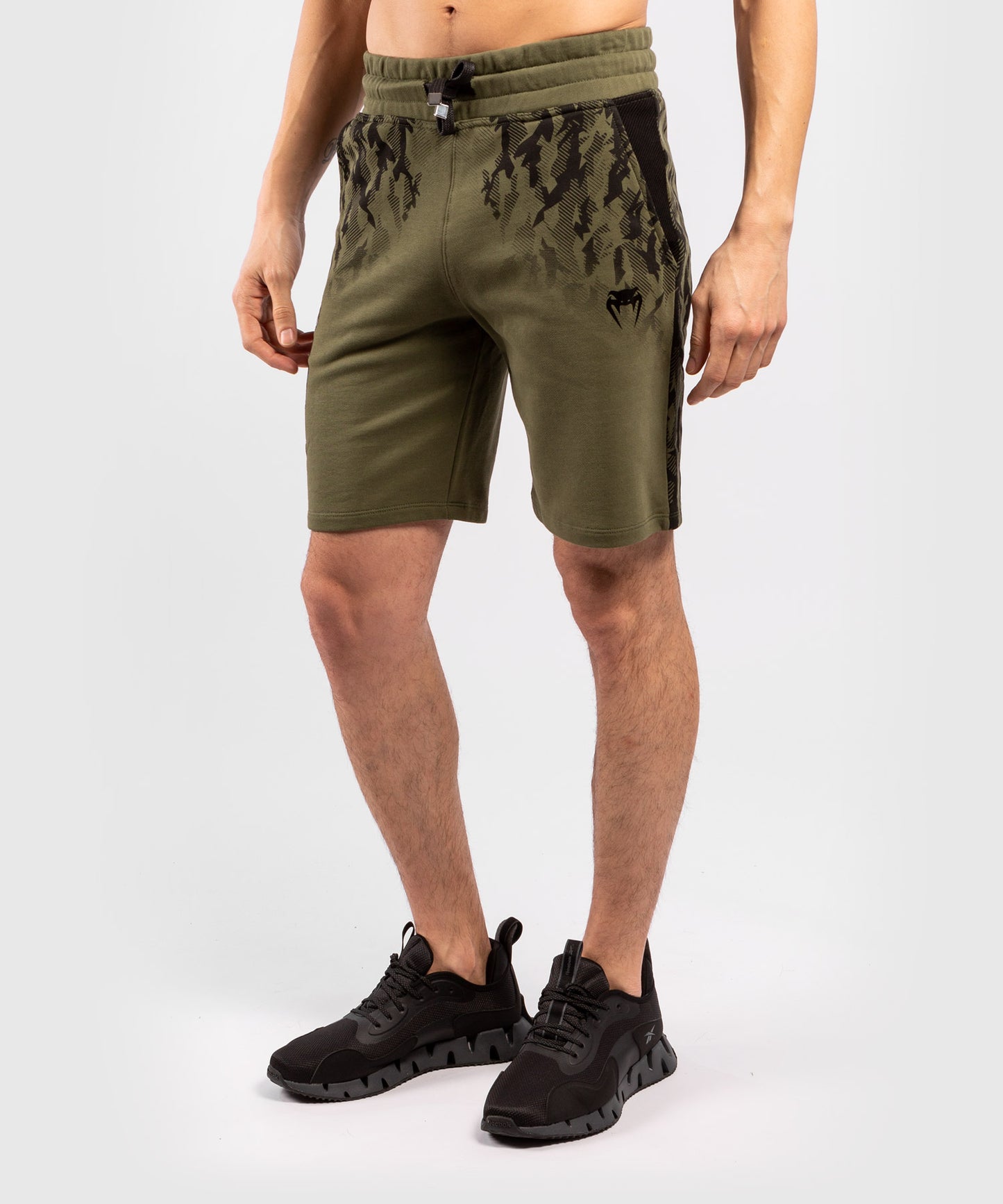 UFC Venum Authentic Fight Week Herren Shorts - Khaki