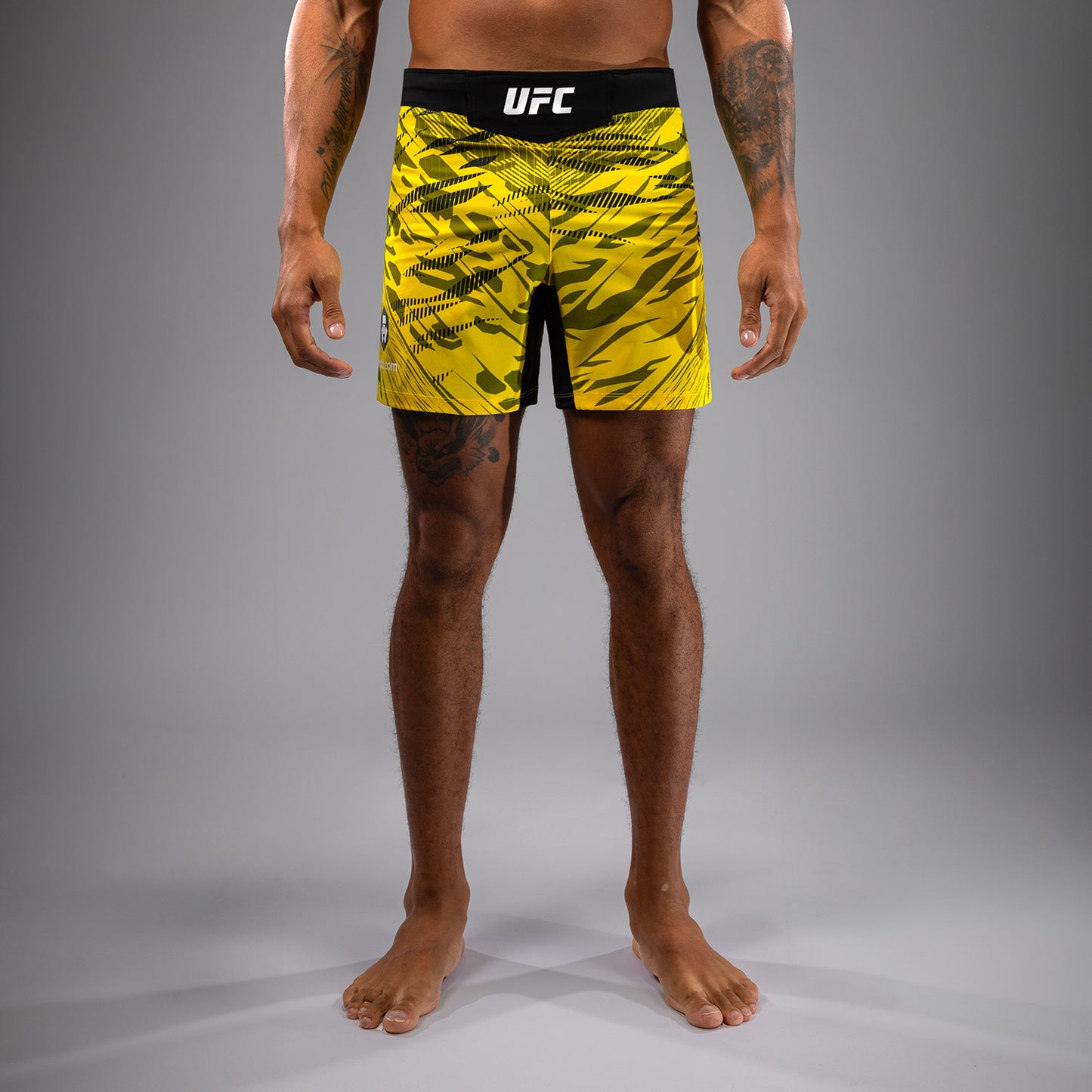 UFC Fusion by Venum Authentic Fight Night Herren Fight Short - Short Fit - Gelb